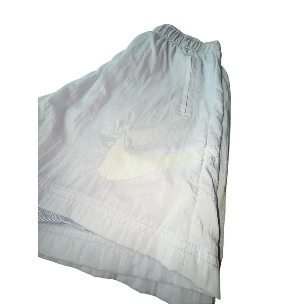 Nike EYBL Player Exclusive Women’s Lilac Nylon Windbreaker Training Shorts Size
